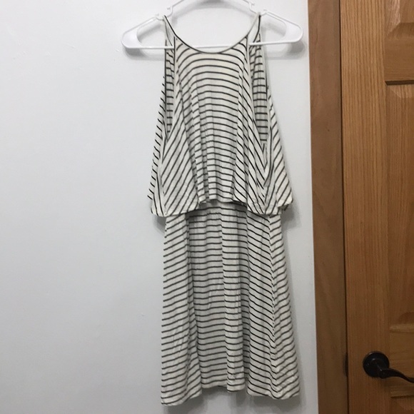 Black and White Striped Dress - Picture 2 of 3